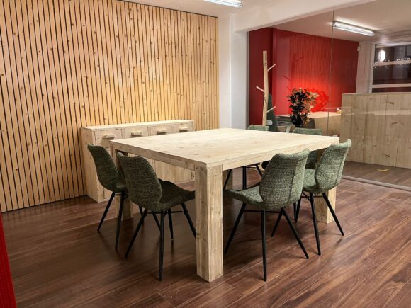 Steigerhouten vierkante tafel Tampa