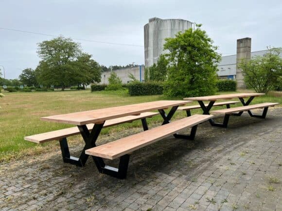 Douglashout picknicktafel Clune met stalen X poten