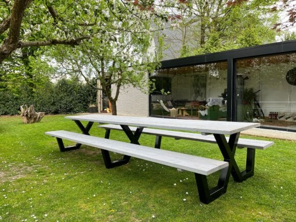 Douglashout picknicktafel Clune met stalen X poten