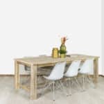 Steigerhouten eettafel Valeria met O poten