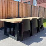 Steigerhouten tuintafel Malta met stalen U poten