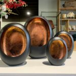 Egg kandelaar zwart brons