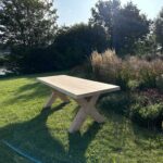 Douglashouten tafel met kruispoten Fleur