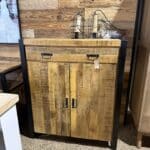 Kast /dressoir Lindsey met lade en deuren mangohout