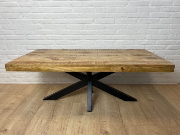 Mangohouten salontafel Parker met matrixpoot