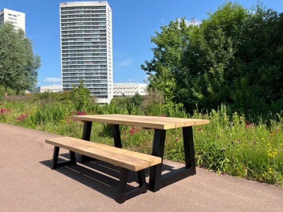 Irokohouten tuintafel Menso