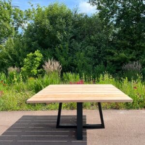 Douglashouten tafel Melvin