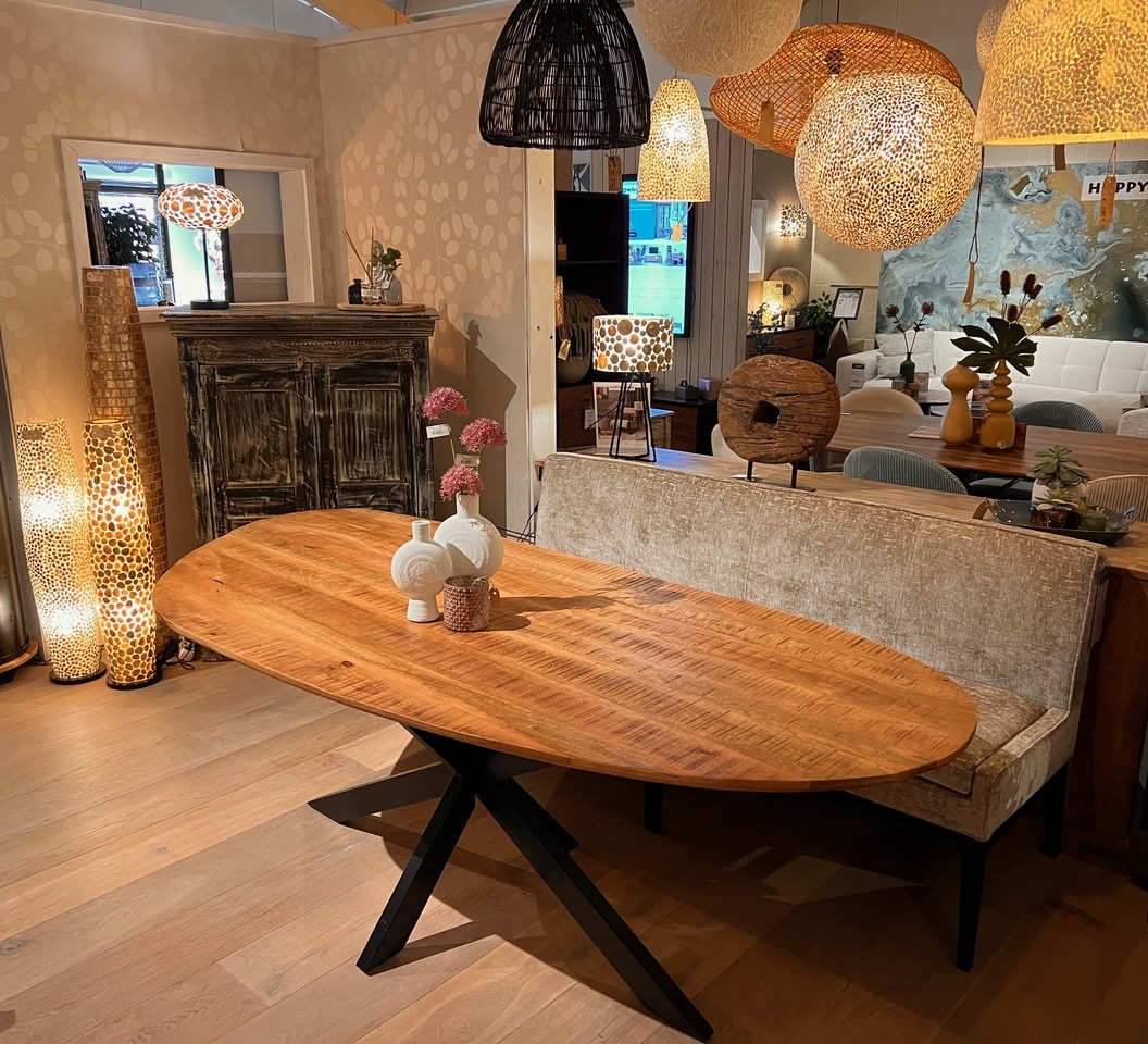 Mangohouten-tafel-pablo-organisch Mangohouten tafel Pablo organische vorm